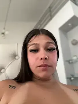Alyshanon18 Image 18