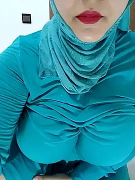 petrouchkaaa_ – webcam model profile photo Image 19