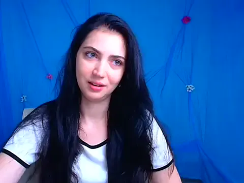pinkadele – webcam model profile photo Image 11