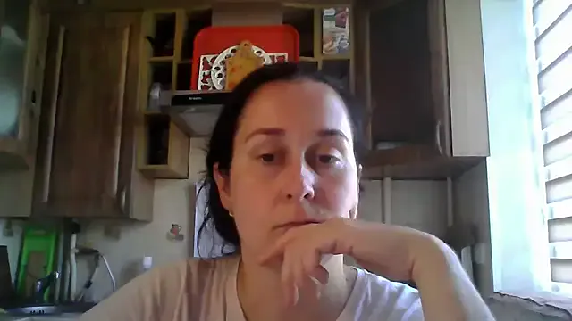 dreams4u – webcam model profile photo Image 11