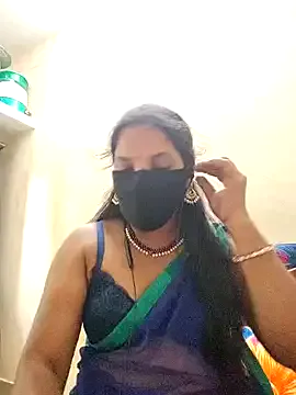 isabella_dmar – webcam model profile photo Image 6