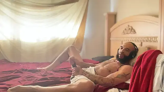 pimange34 – webcam model profile photo Image 15