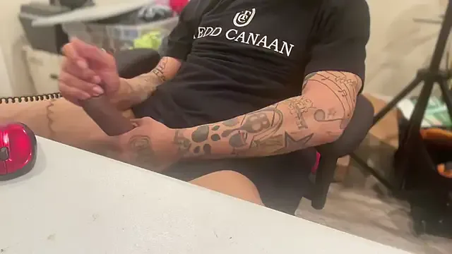 pimange34 – webcam model profile photo Image 4