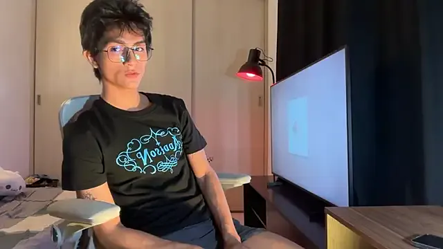 Daddyslut2_0 – webcam model profile photo Image 11