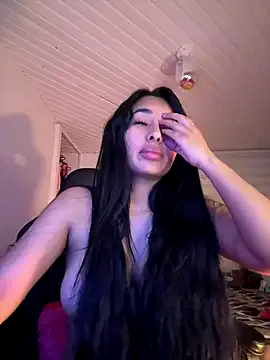MerlyG – webcam model profile photo Image 11