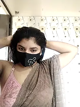 LittleMissEeve – webcam model profile photo Image 11