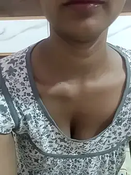 aishaaya – webcam model profile photo Image 8