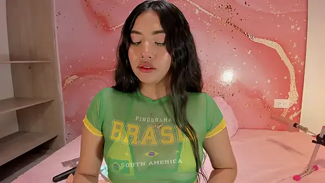 Lovely_Avanti – webcam model profile photo Image 10