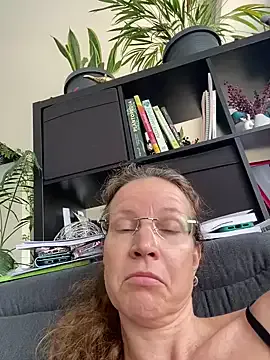 AnnikaRose Image 14