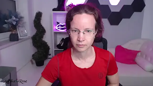 AnnikaRose Image 2