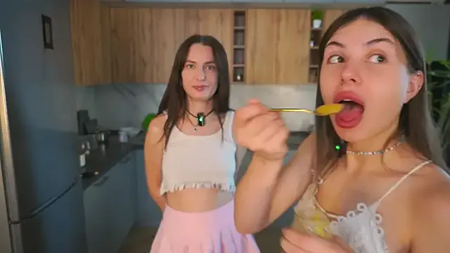 sigmasian – webcam model profile photo Image 10