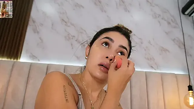 cristiianmartinez – webcam model profile photo Image 13