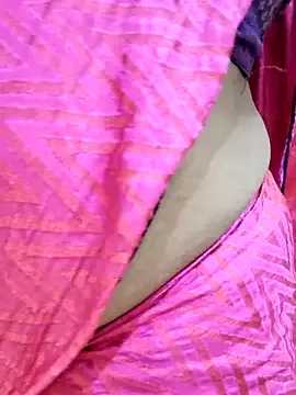 LoveOnStream – webcam model profile photo Image 10