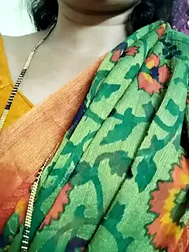 LoveOnStream – webcam model profile photo Image 18