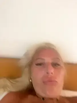 Darkchocosl8 – webcam model profile photo Image 10