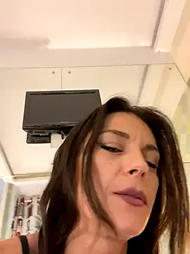 V-Hot-Sweti – webcam model profile photo Image 7