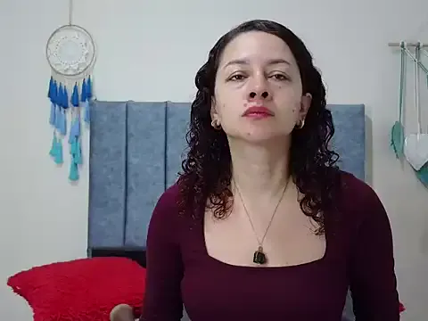 priya_sharma02 – webcam model profile photo Image 15