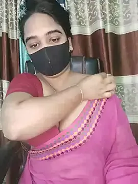 VixenCapri – webcam model profile photo Image 15