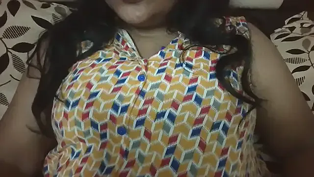 RuslanaXX – webcam model profile photo Image 9