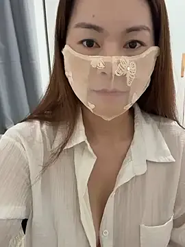 vivid_girls – webcam model profile photo Image 2