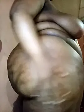 celone_couple_22 – webcam model profile photo Image 12