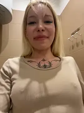 babydolll Image 3