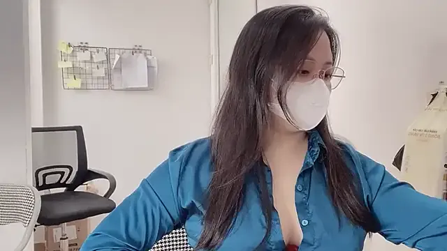 ilariea_girl – webcam model profile photo Image 9