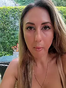 LisandreLaVenale – webcam model profile photo Image 18