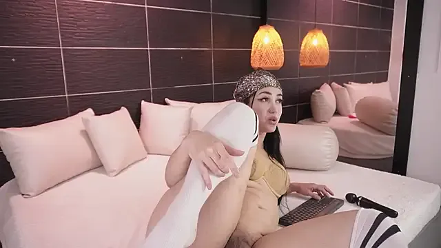 Bella_TS_ Image 6