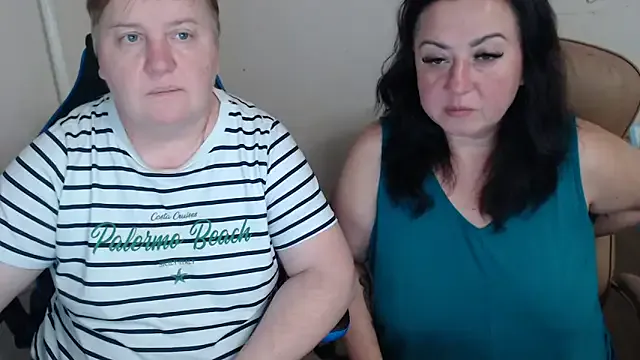 JuicyFruits93 – webcam model profile photo Image 9