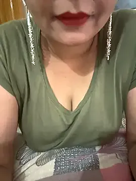 aGaGatha – webcam model profile photo Image 8