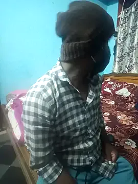 B_Bonya_m – webcam model profile photo Image 10