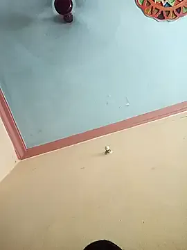 B_Bonya_m – webcam model profile photo Image 3