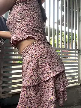 Yiyi-707 – webcam model profile photo Image 17