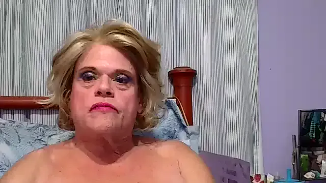 AnikaBest – webcam model profile photo Image 11