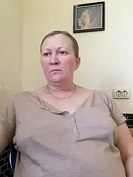 Awesomelusty – webcam model profile photo Image 16