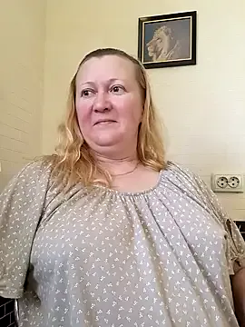 Awesomelusty – webcam model profile photo Image 17