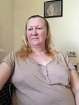 Awesomelusty – webcam model profile photo Image 19