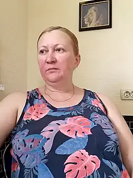 Awesomelusty – webcam model profile photo Image 7