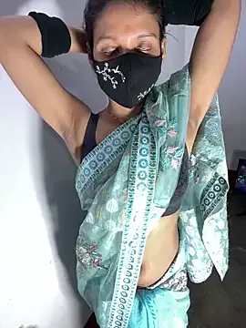 Bong_crush19 – webcam model profile photo Image 2