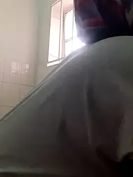 ginacali – webcam model profile photo Image 18