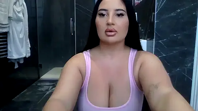BritishJuicyAva Image 9