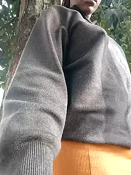 Tatoo_girl – webcam model profile photo Image 12