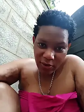 Tatoo_girl – webcam model profile photo Image 4