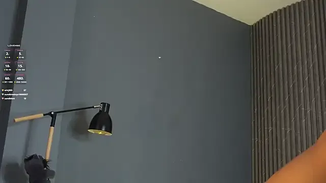 poutyselena – webcam model profile photo Image 7