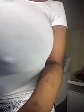 Bustygoddess32 Image 19