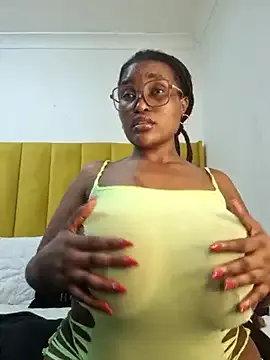 Bustygoddess32 Image 2
