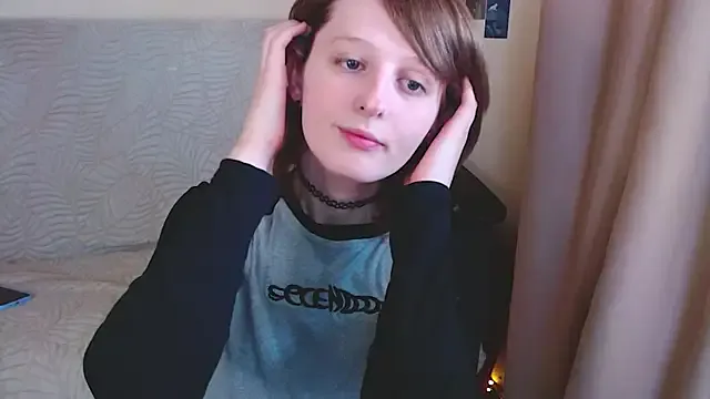 seraphine23 – webcam model profile photo Image 3