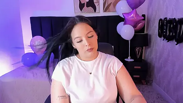 Sexy-Milla – webcam model profile photo Image 3