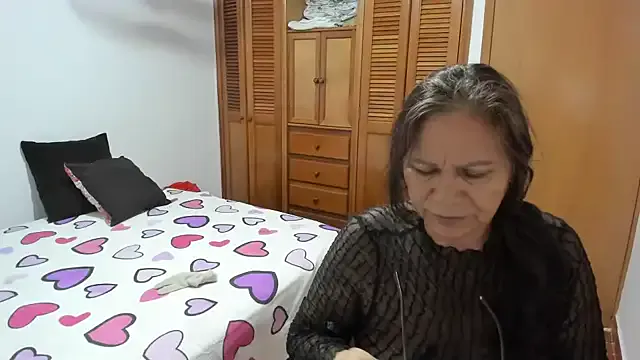 18yoteenvirgin – webcam model profile photo Image 14